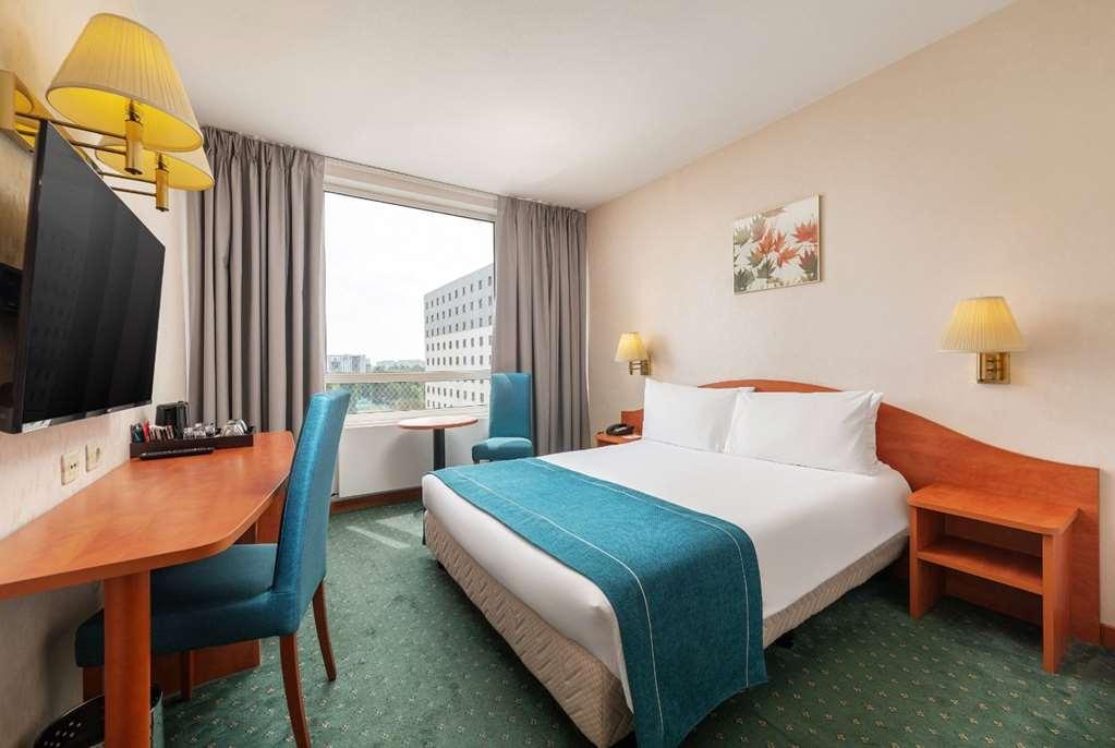 Ramada By Wyndham Parc 4* Bucharest